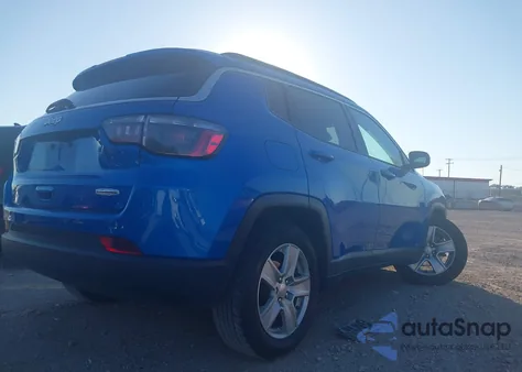 2022 Jeep Compass Latitude Fwd from USA, damaged, VIN 3C4NJCBB6NT202368